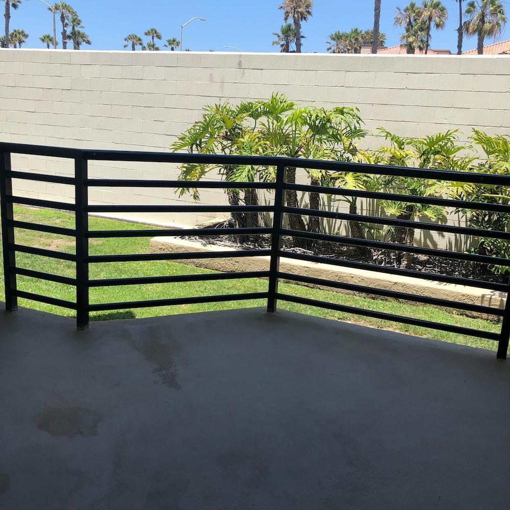 Huntington Beach Inn Exterior photo