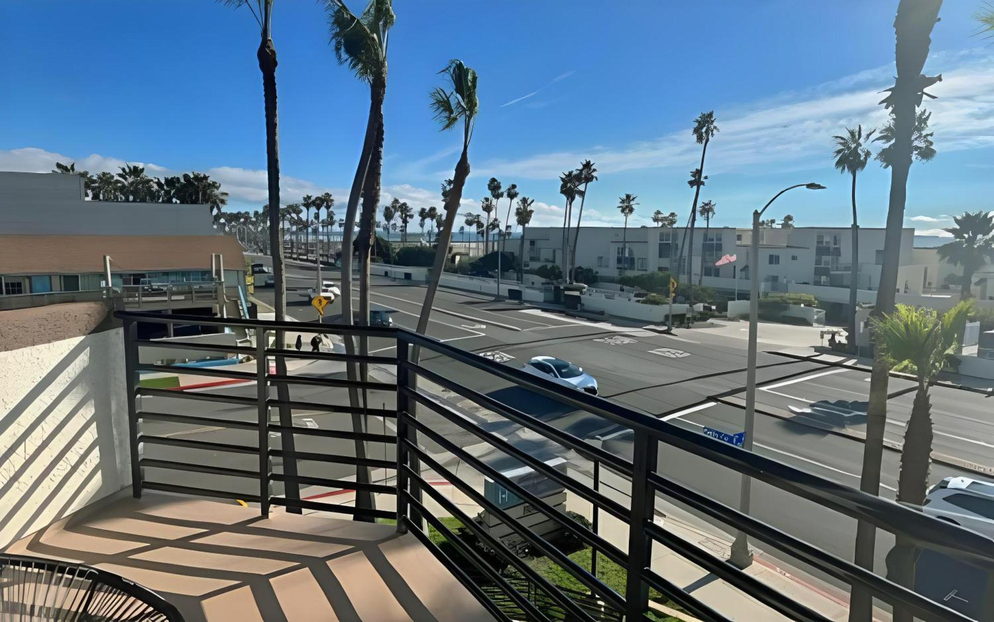 Huntington Beach Inn Exterior photo